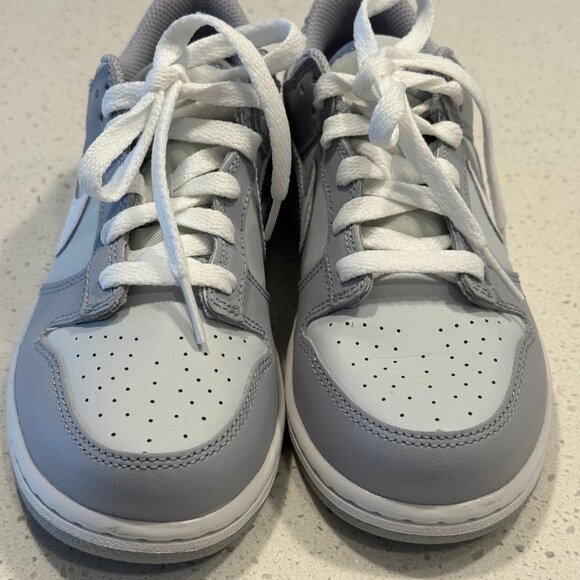 Nike Dunk Low Two-Toned Grey GS - Picture 1 of 6